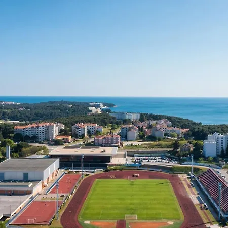 Sunny Aura - Lungomare - With Parking Apartman