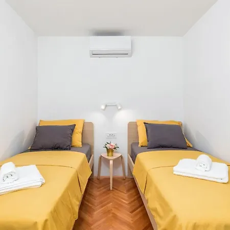 Sunny Aura - Lungomare - Special Rate - Building Works On Facade *